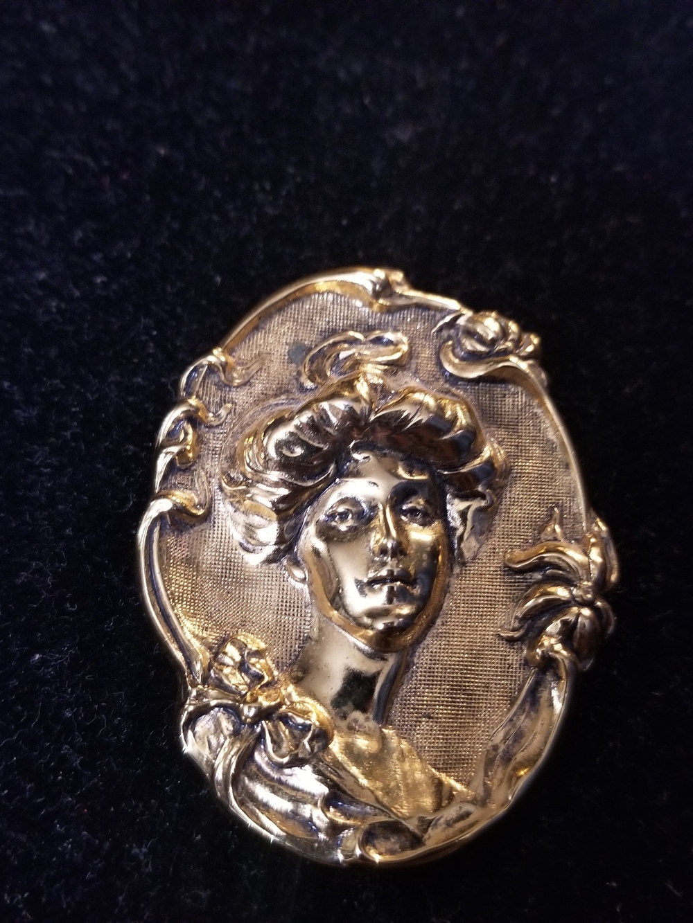 Vintage Gold Woman Portrait Brooch - Classic Gibson Girl Art Nouveau Style